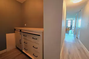 6700 S South Shore Dr, Chicago, IL 60649 - Photo 11