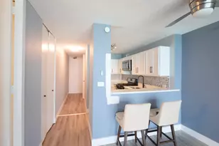 6700 S South Shore Dr, Chicago, IL 60649 - Photo 5