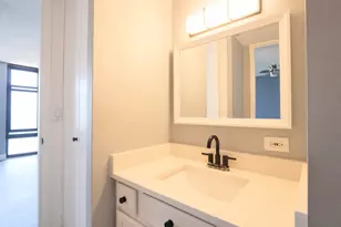 6700 S South Shore Dr, Chicago, IL 60649 - Photo 9