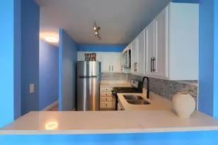 6700 S South Shore Dr, Chicago, IL 60649 - Photo 3