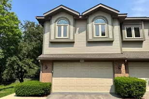1009 Arbor Ct, Mount Prospect, IL 60056 - Photo 1