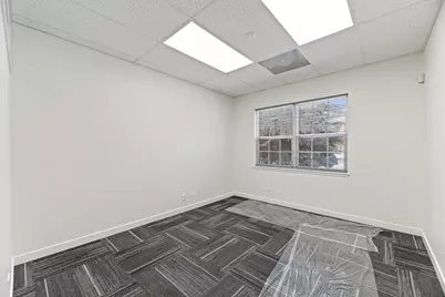 715 E Irving Park Road, Roselle, IL 60172 - Photo 9