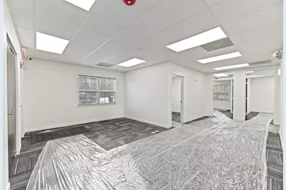 715 E Irving Park Road, Roselle, IL 60172 - Photo 3