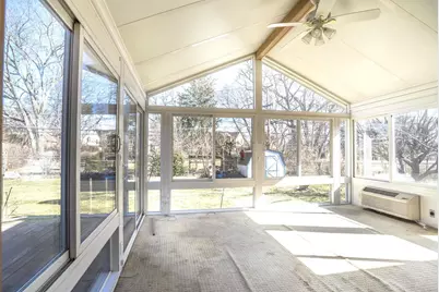 155 Cornell Avenue, Des Plaines, IL 60016 - Photo 7