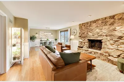 1 Aberdeen Road, Hawthorn Woods, IL 60047 - Photo 13