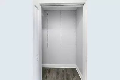 6201 N Kenmore Avenue #406, Chicago, IL 60660 - Photo 9