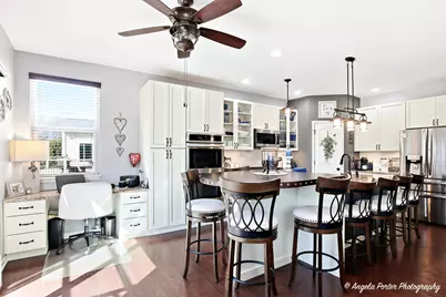 2165 Walnut Glen Boulevard, Island Lake, IL 60042 - Photo 9