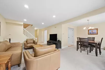 524 Monroe Road, Bolingbrook, IL 60440 - Photo 5