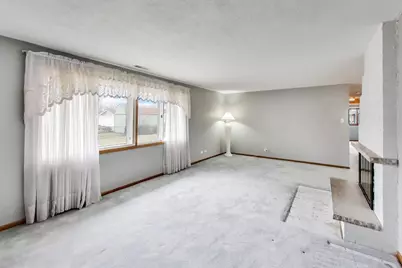 [Address not provided], Schaumburg, IL 60193 - Photo 9