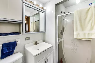 [Address not provided], Schaumburg, IL 60193 - Photo 19