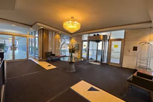 3950 N Lake Shore Dr, Chicago, IL 60613 - Photo 13