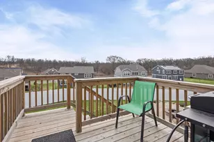 1169 Overhill Ct, Crystal Lake, IL 60012 - Photo 3