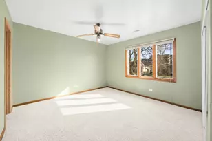 105 E Red Oak Ave, Bensenville, IL 60106 - Photo 9