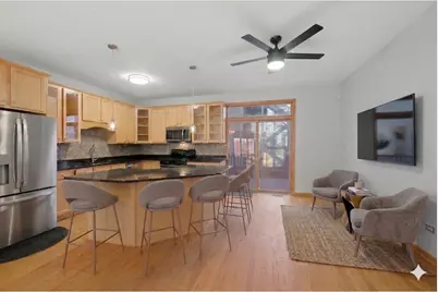 424 E Oakwood Boulevard #5, Chicago, IL 60653 - Photo 9