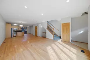 424 E Oakwood Blvd, Chicago, IL 60653 - Photo 7