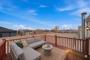 424 E Oakwood Blvd, Chicago, IL 60653 - Photo 29