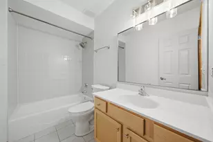 424 E Oakwood Blvd, Chicago, IL 60653 - Photo 27