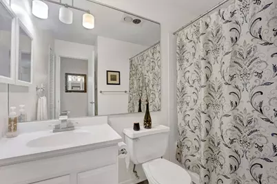 725 W Huntington Commons Road #416, Mount Prospect, IL 60056 - Photo 15