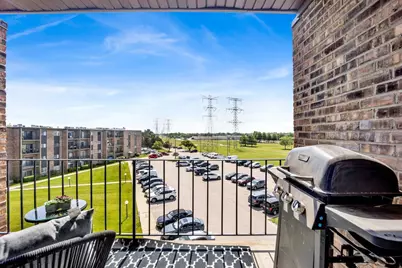 725 W Huntington Commons Road #416, Mount Prospect, IL 60056 - Photo 17