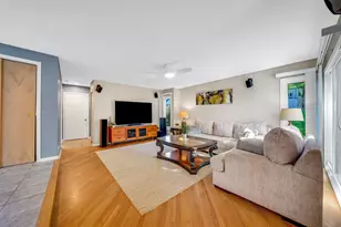 417 Lake Shore Blvd, Wauconda, IL 60084 - Photo 9