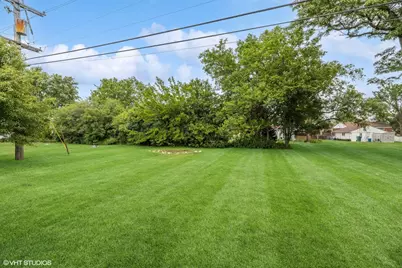 1803 Balmoral Avenue, Westchester, IL 60154 - Photo 21