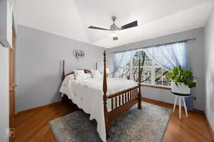 8 Fairfax Ct, Bolingbrook, IL 60490 - Photo 21