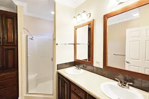 1521 Meadow View Ln, Grayslake, IL 60030 - Photo 19