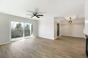 7000 Sussex Ct, Woodridge, IL 60517 - Photo 3