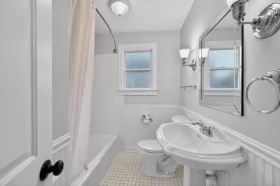 610 W Jefferson Avenue, Naperville, IL 60540 - Photo 21