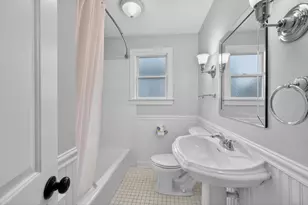 610 W Jefferson Ave, Naperville, IL 60540 - Photo 21