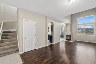 3039 Autumn Lake Dr, Aurora, IL 60504 - Photo 9