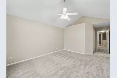 3039 Autumn Lake Drive #3039, Aurora, IL 60504 - Photo 11