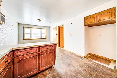 310 Yates Avenue, Calumet City, IL 60409 - Photo 17