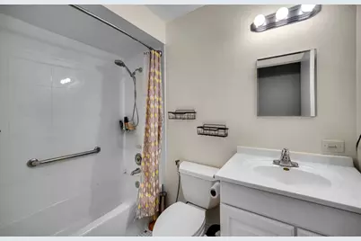 1133 S Finley Road #310, Lombard, IL 60148 - Photo 11