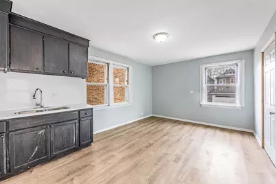 7022 S Rockwell Street, Chicago, IL 60629 - Photo 9