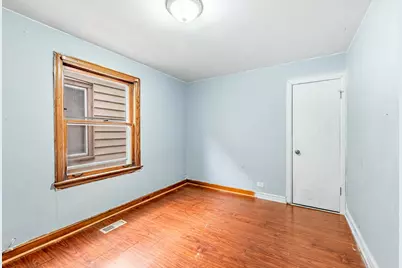 7022 S Rockwell Street, Chicago, IL 60629 - Photo 7