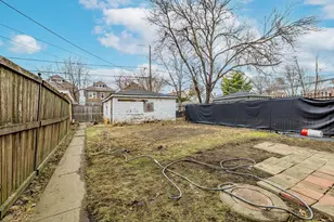 7022 S Rockwell St, Chicago, IL 60629 - Photo 29