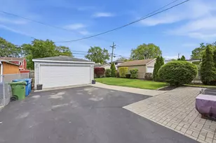 9637 Rutherford Ave, Oak Lawn, IL 60453 - Photo 27