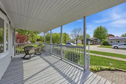 9637 Rutherford Avenue, Oak Lawn, IL 60453 - Photo 3