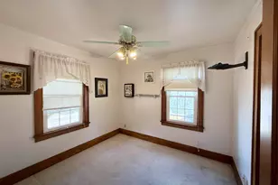 2340 7th St, East Moline, IL 61244 - Photo 17