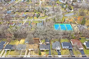 908 French Dr, Mundelein, IL 60060 - Photo 31