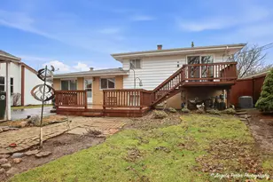 908 French Dr, Mundelein, IL 60060 - Photo 27