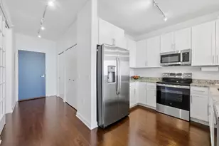 1629 S Prairie Ave, Chicago, IL 60616 - Photo 17