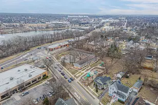 643 Wing St, Elgin, IL 60123 - Photo 25