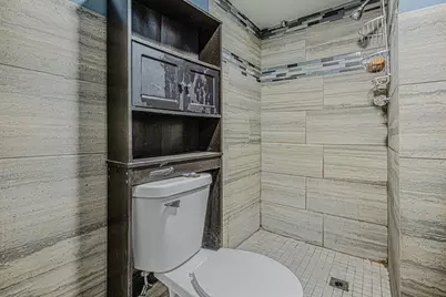 643 Wing Street, Elgin, IL 60123 - Photo 19