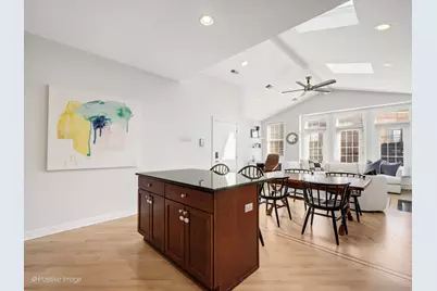 3042 N Oakley Avenue #3S, Chicago, IL 60618 - Photo 11