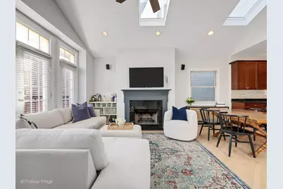 3042 N Oakley Avenue #3S, Chicago, IL 60618 - Photo 3