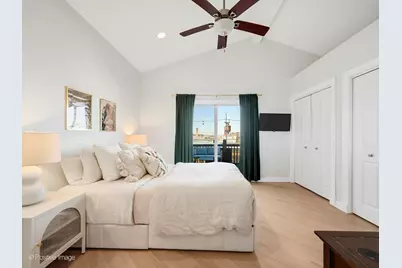 3042 N Oakley Avenue #3S, Chicago, IL 60618 - Photo 13