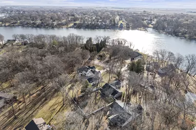 586 Holiday Drive, Lake Holiday, IL 60552 - Photo 35