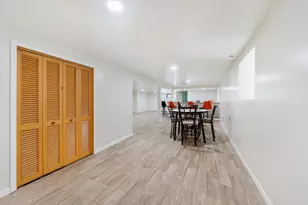 4607 S Karlov Ave, Chicago, IL 60632 - Photo 21